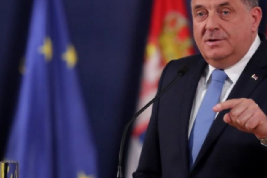 "NEĆE NIKO OD SRBA IĆI, I TO JE TO": Dodik spremio odgovor na "Inckov zakon", uputio oštre reči Izetbegoviću i Komšiću