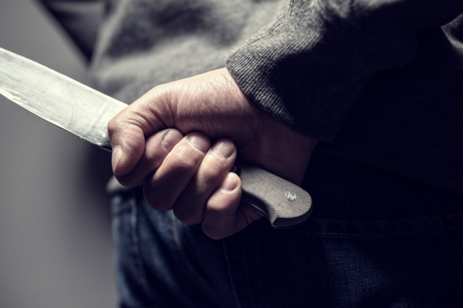 MAKLJAŽA U STAROM GRADU: Mladić izboden nožem u Budvi