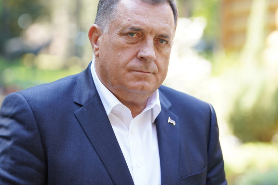 AKCIJA DEJTON 2: Britanija šalje Piča da "disciplinuje" Dodika