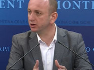 DF-u PREKIPELO, NE MOGU DA GLEDAJU BRUKU CRNE GORE! Premijeru dat ultimatum, vreme počinje da mu curi