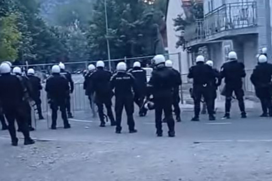 DIREKTOR CG POLICIJE: Na Cetinju je pucano na policiju, niko ne poriče to