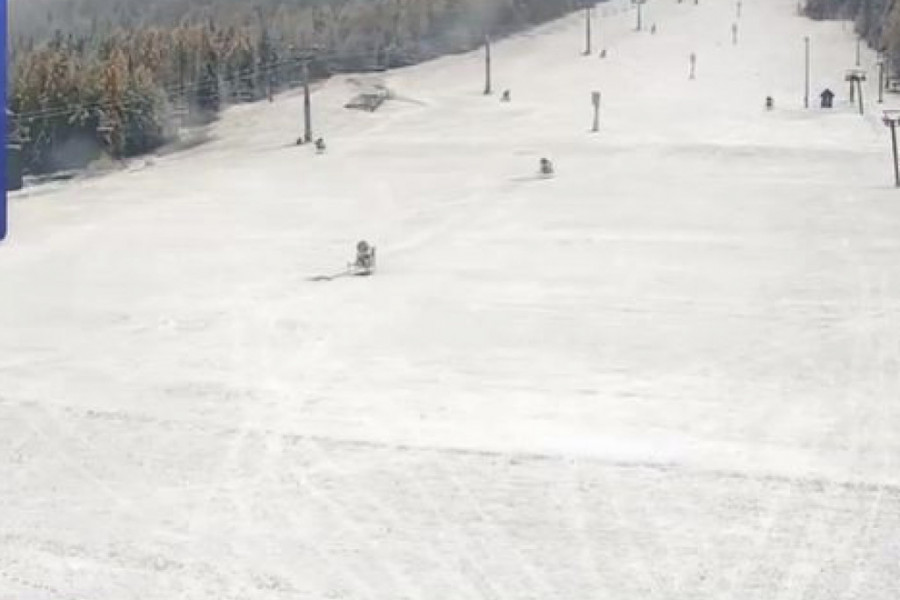 Pao prvi sneg na Kranjskoj Gori! (VIDEO)