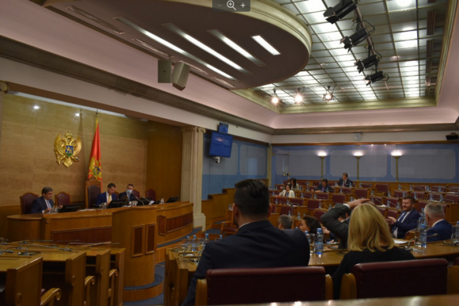 Skupština Crne Gore usvojila budžet za 2022!