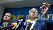 DF TVRDI DA MILO RUŠI USTAVNI POREDAK: "Parlament ima većinu i treba da smeni Đukanovića"