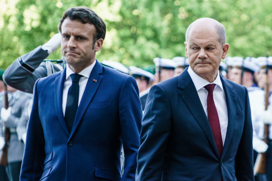 MAKRON RASPLAKAO CRNOGORSKE EVROATLANTIKE: Francuski lider zapečatio sudbinu Crne Gore „Evropskom poltičkom zajednicom“