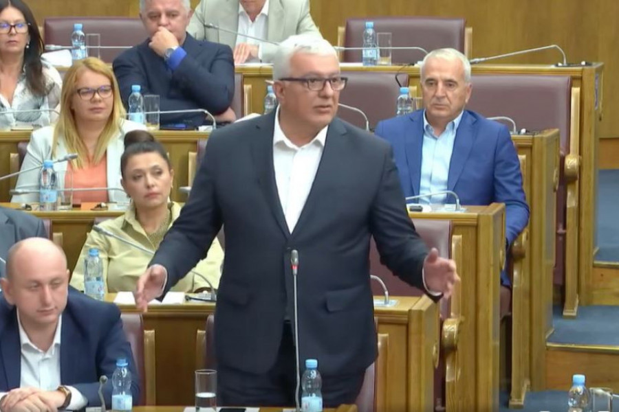 MANDIĆ:  Abazović potvrdio sve ono što se dosad pričalo u kuloarima, borba protiv organizovanog kriminala ne može da čeka