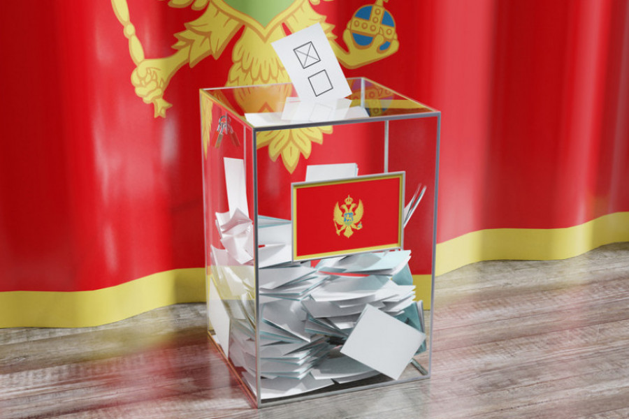 PLATE OD 1.000 EVRA I BEKSTVO IZ NATO KRUGA: Šarolika politička ponuda na nedeljnim parlamentarnim izborima u Crnoj Gori